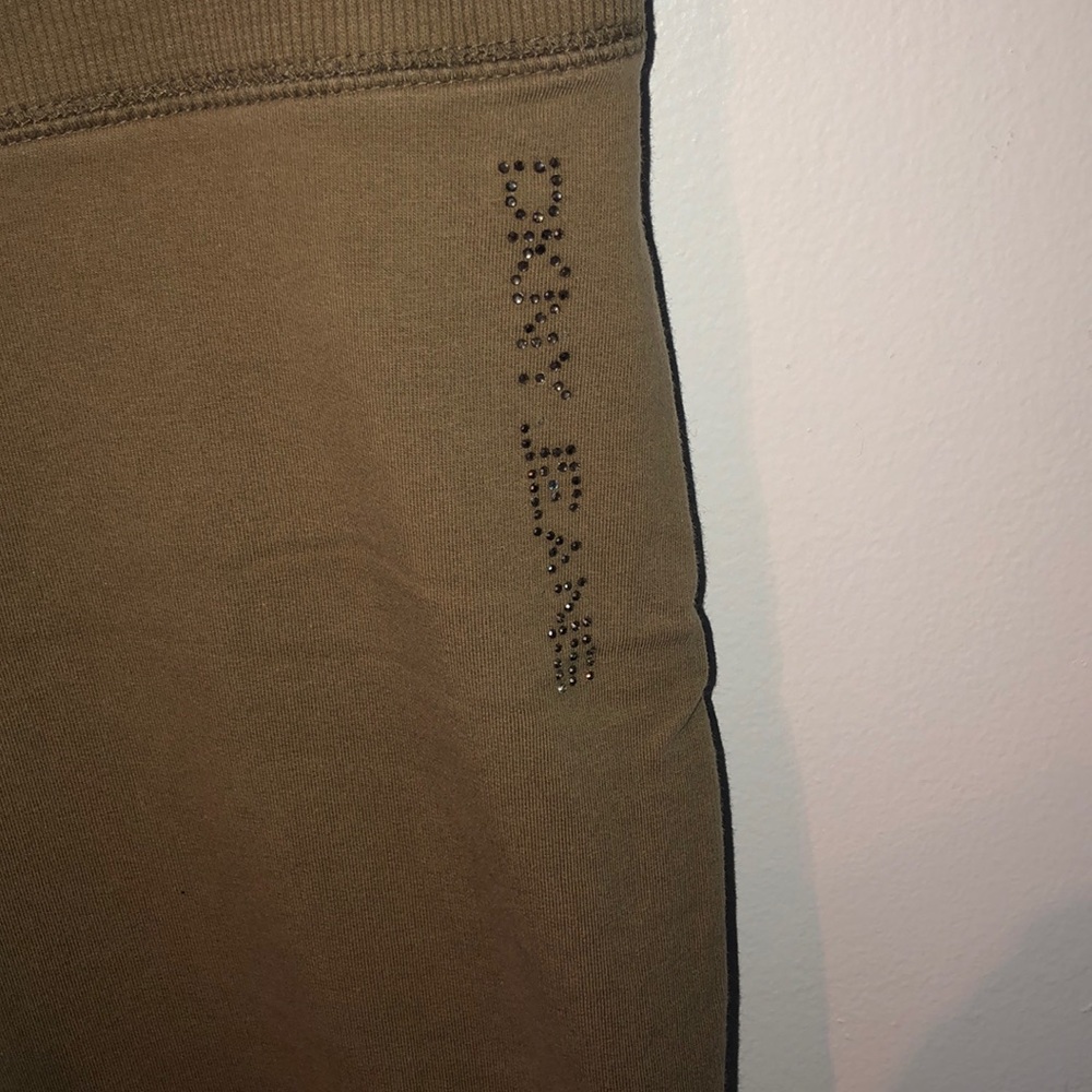 sweatpants - Picture 2 of 2